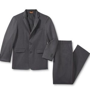 Black Boys full suit. Like new!